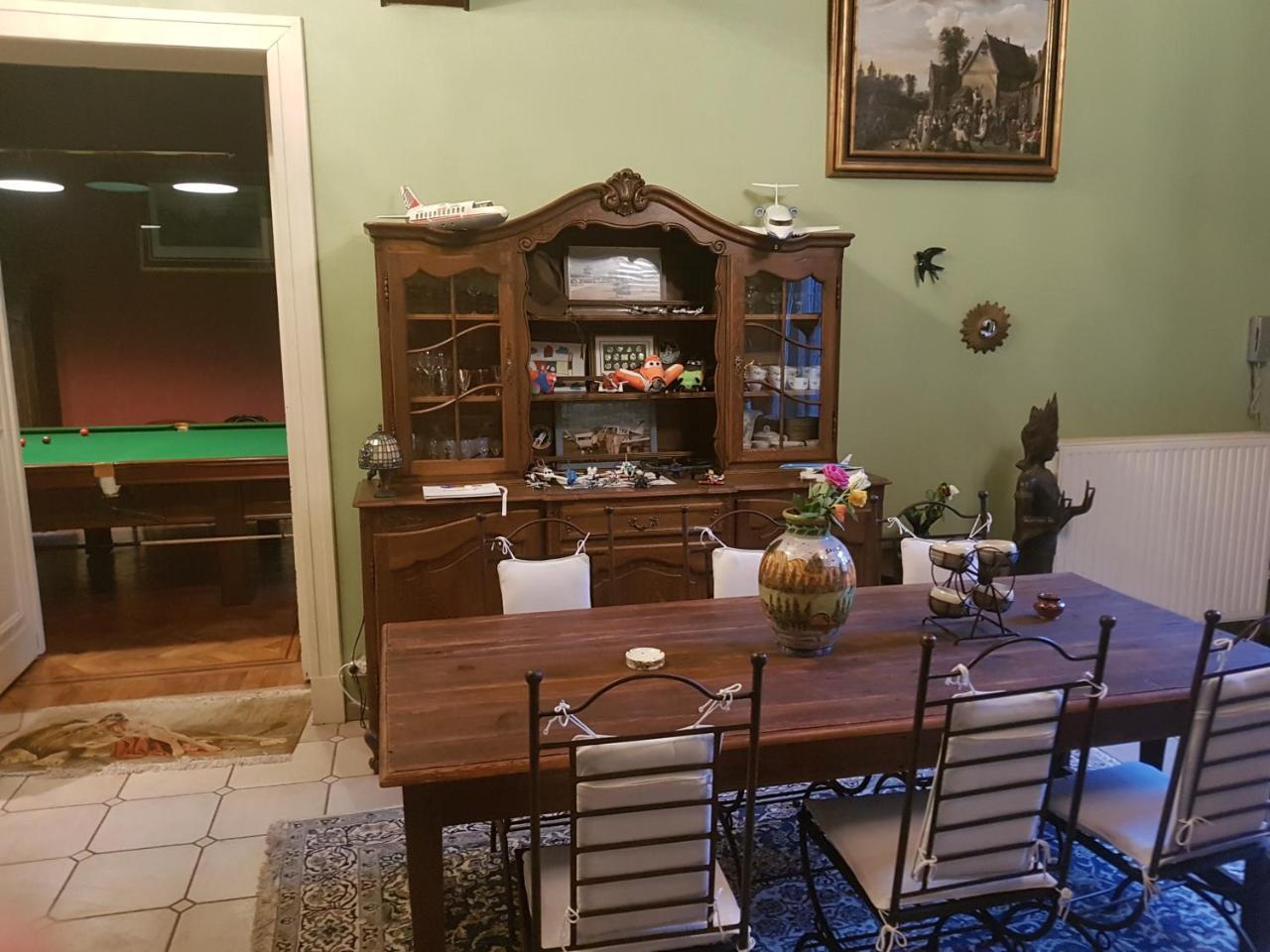 Chateau Lambert Moulinsart Hotel, Shuttle Airport, Long Term Parking, Snooker, Large Terrasse, Dinner, Breakfast Charleroi Zewnętrze zdjęcie